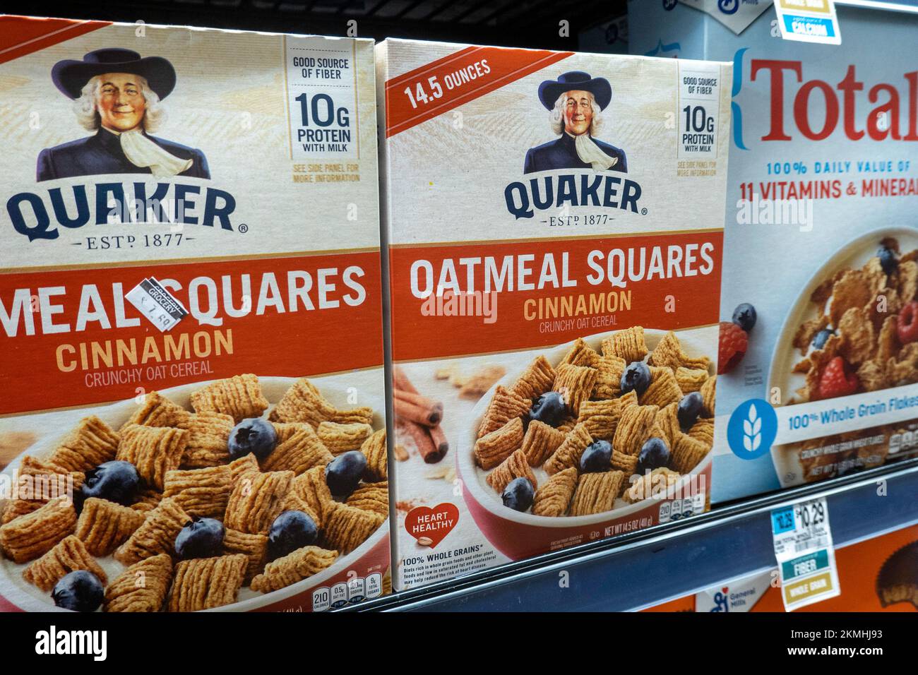 Cereali in un negozio di alimentari D'Agostino a New York City, Stati Uniti 2022 Foto Stock