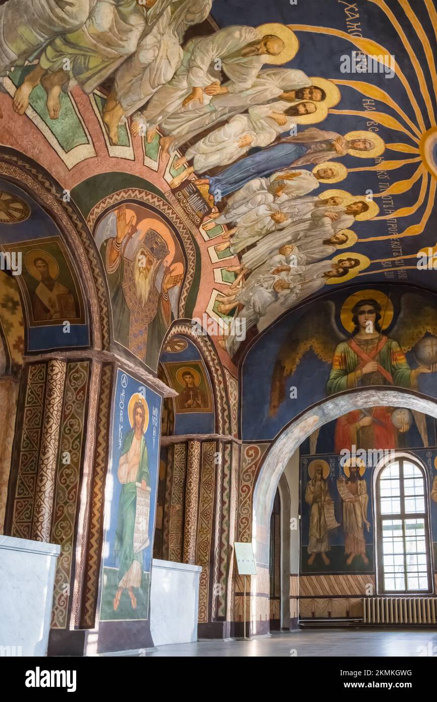 Antichi affreschi cristiani all'interno della chiesa del monastero di San Cirillo a Kyiv, Ucraina Foto Stock