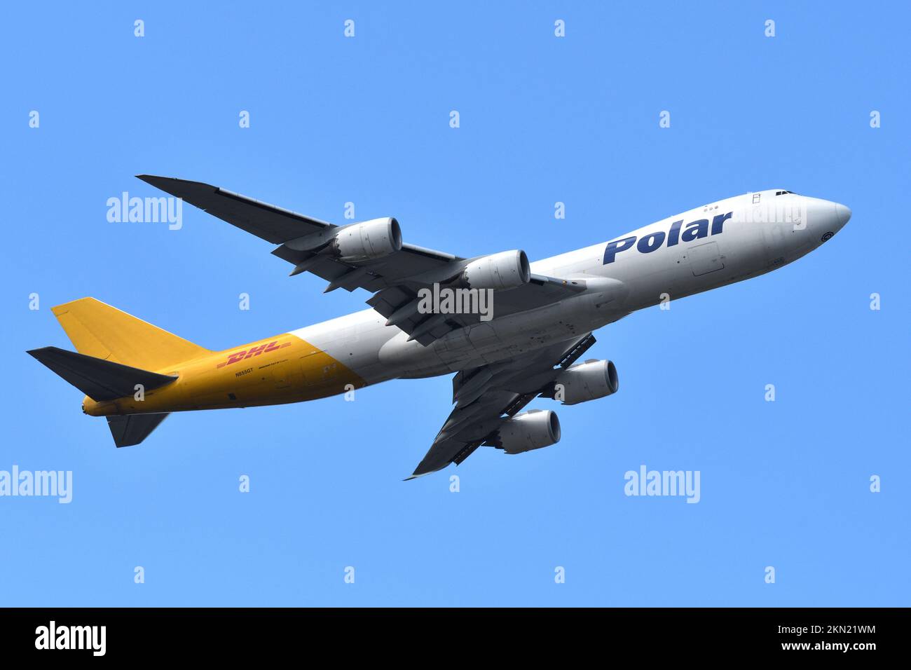 Prefettura di Chiba, Giappone - 29 ottobre 2021: DHL Boeing B747-8F (N855GT) cargo. Foto Stock