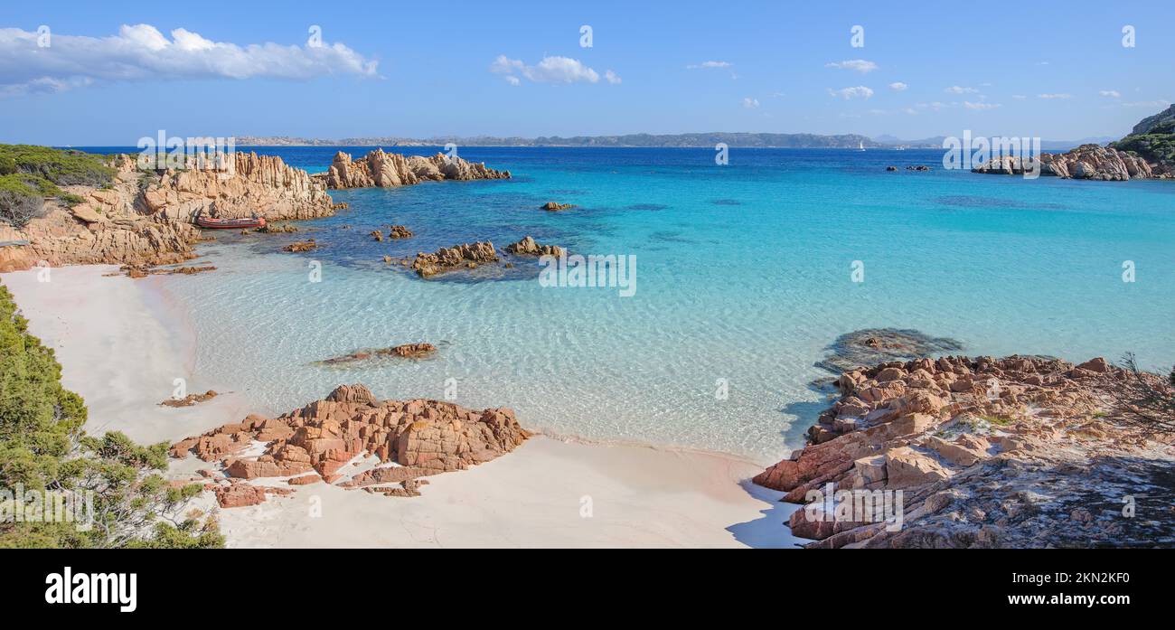 Foto panoramica della spiaggia rosa dell'isola di Budelli, Sardegna, Italia, Europa Foto Stock
