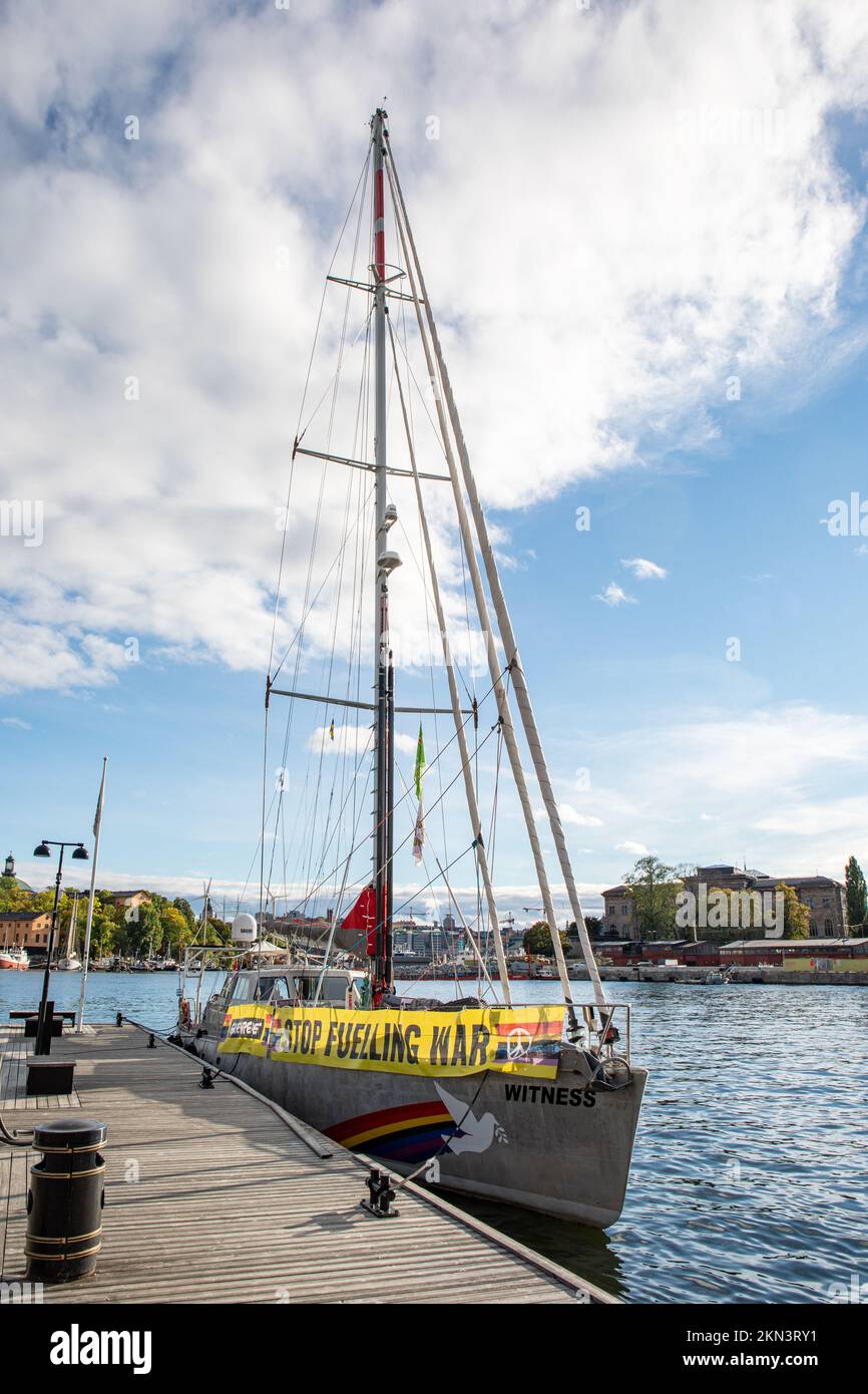 Nave a vela Greenpeace il testimone SY ormeggiato a Stoccolma, Svezia Foto Stock