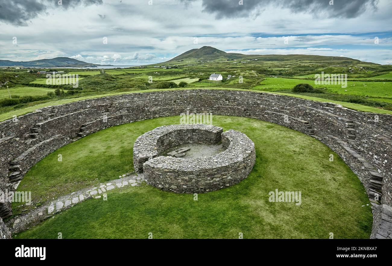 Sito archeologico del forte ad anello preistorico di Cahergall , contea di Kerry, nell'Irlanda occidentale Foto Stock