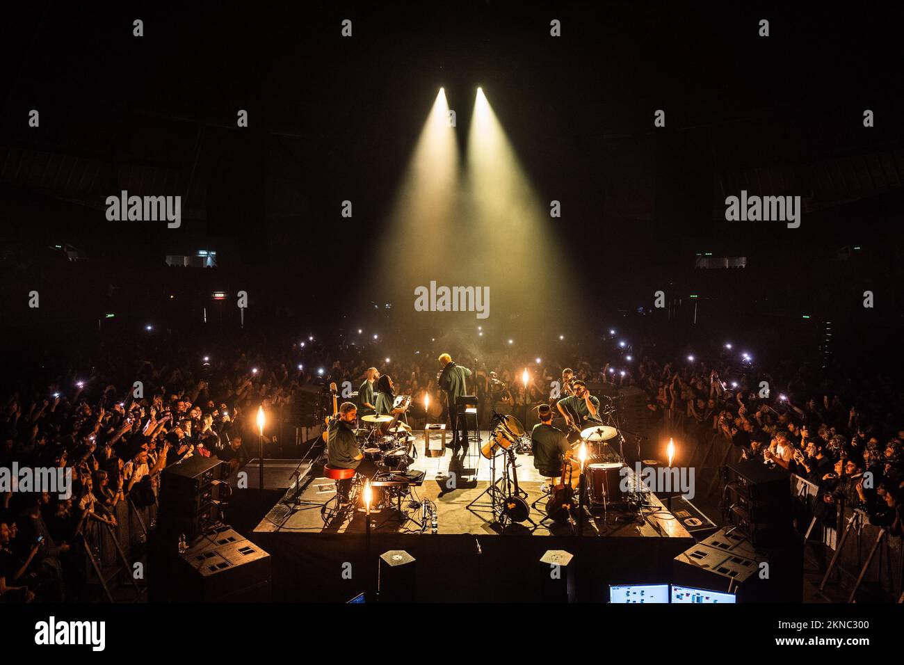 Livorno, Italia. 26th Nov 2022. Salmo durante Salmo - Flop Tour, concerto di musica per cantante italiana a Livorno, Italia, Novembre 26 2022 Credit: Agenzia indipendente per le foto/Alamy Live News Foto Stock