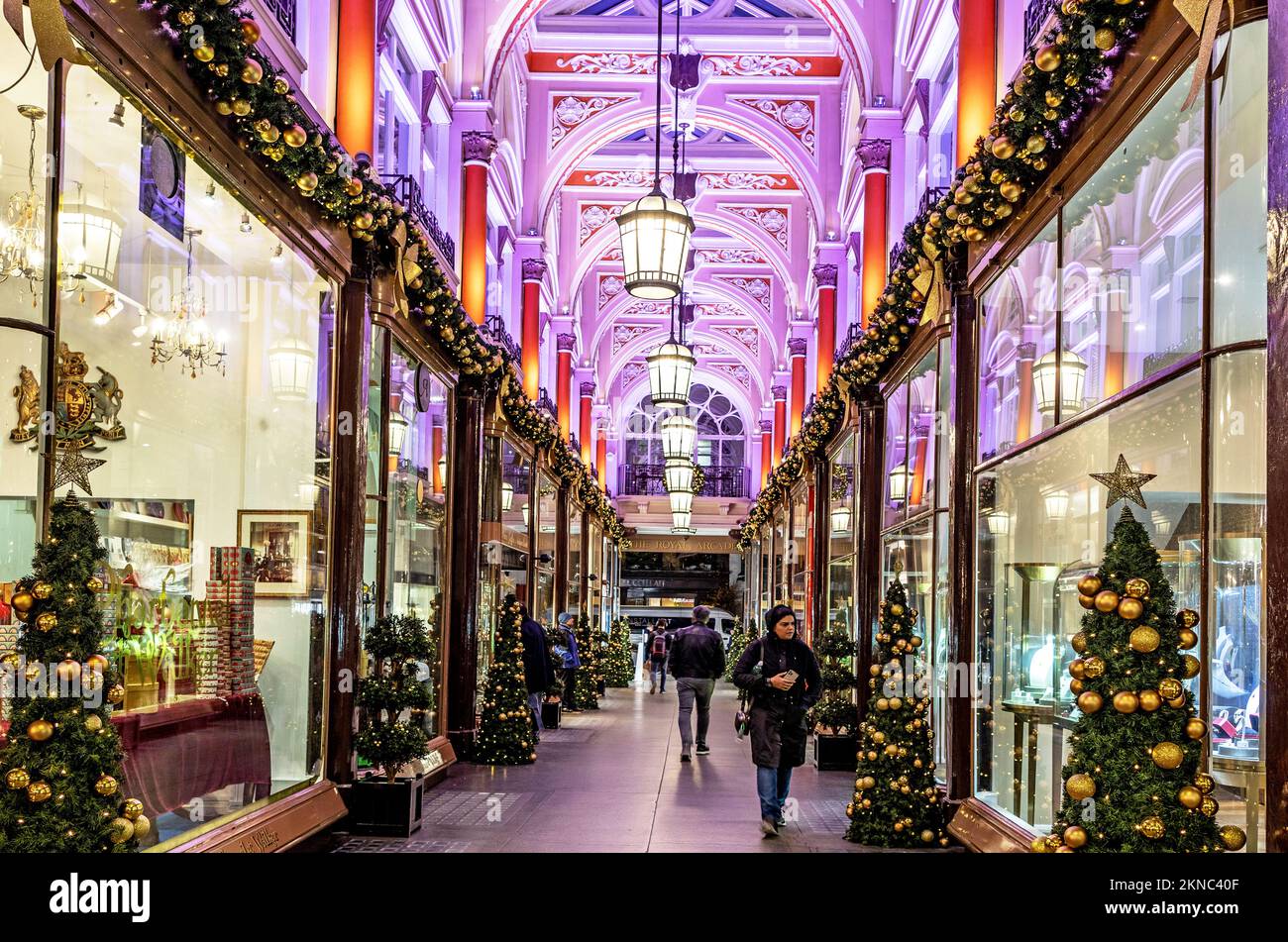 The Royal Arcade in Old Bond Street London at Night UK Foto Stock