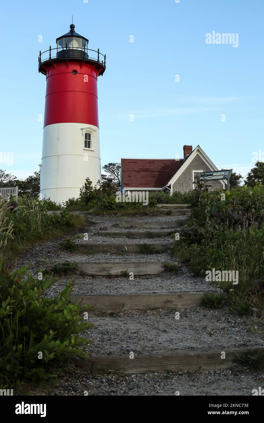 Nauset Light è una casa di luce restaurata a Cape Cod, Massachusetts, vicino a Eastham. Eretta nel 1877, la torre fu spostata qui dalla luce di Chatham. Vicino all'interstate Foto Stock