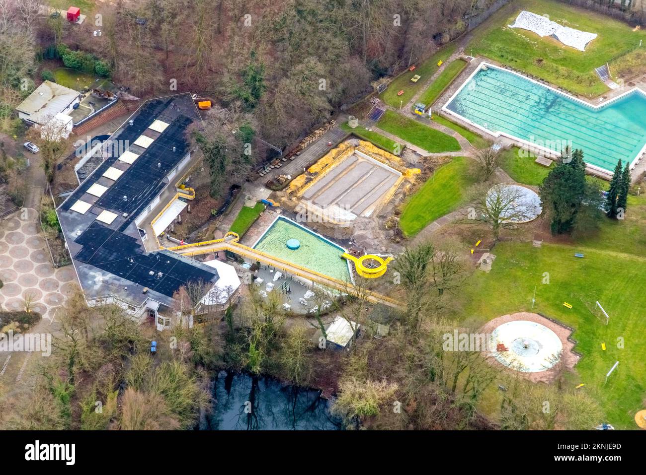 Vista aerea, cantiere di costruzione presso la piscina all'aperto Schöne Flöte a Holzwickede, zona Ruhr, Renania settentrionale-Vestfalia, Germania, Bathhouse, Bagno r Foto Stock