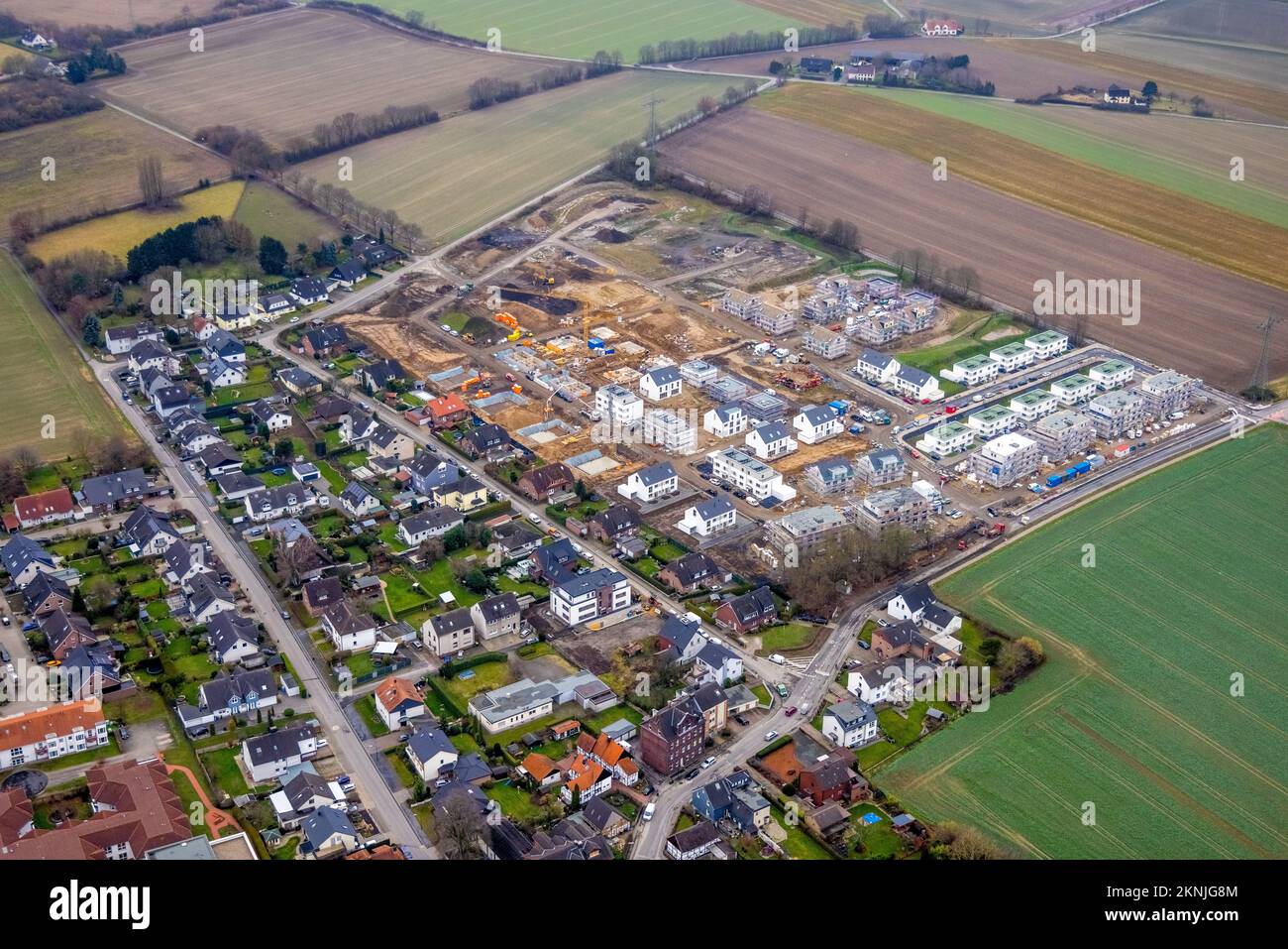 Veduta aerea, parco residenziale Emscherquelle, ex caserma Emscher, cantiere edile e nuovo edificio parco residenziale Emscherquelle a Hohenleucht Foto Stock
