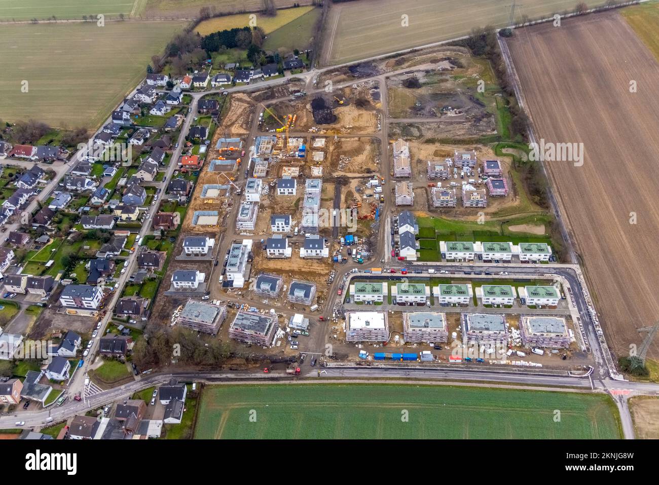 Veduta aerea, parco residenziale Emscherquelle, ex caserma Emscher, cantiere edile e nuovo edificio parco residenziale Emscherquelle a Hohenleucht Foto Stock