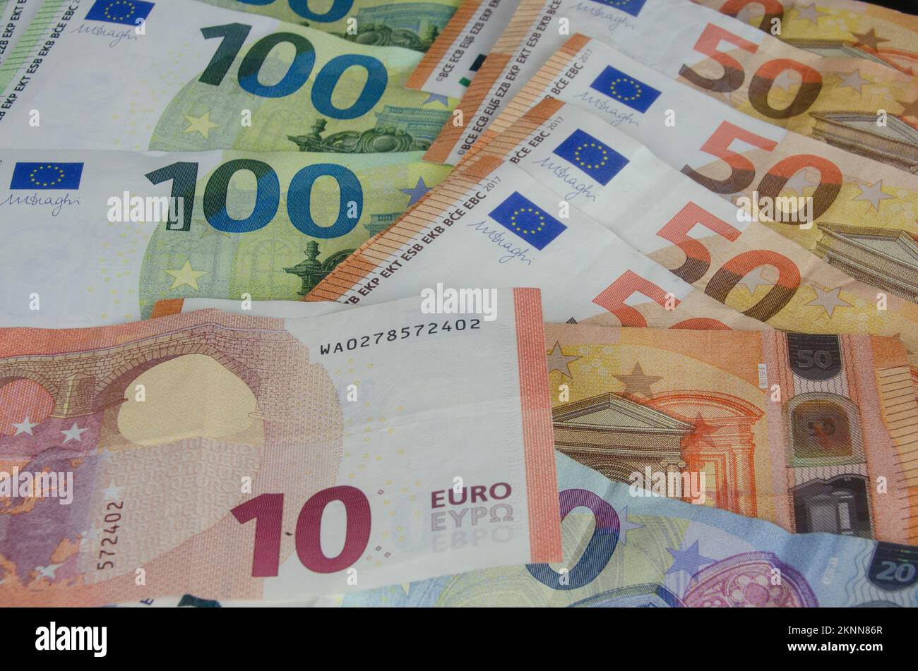 Cambio di banconote in euro in valuta europea Foto Stock