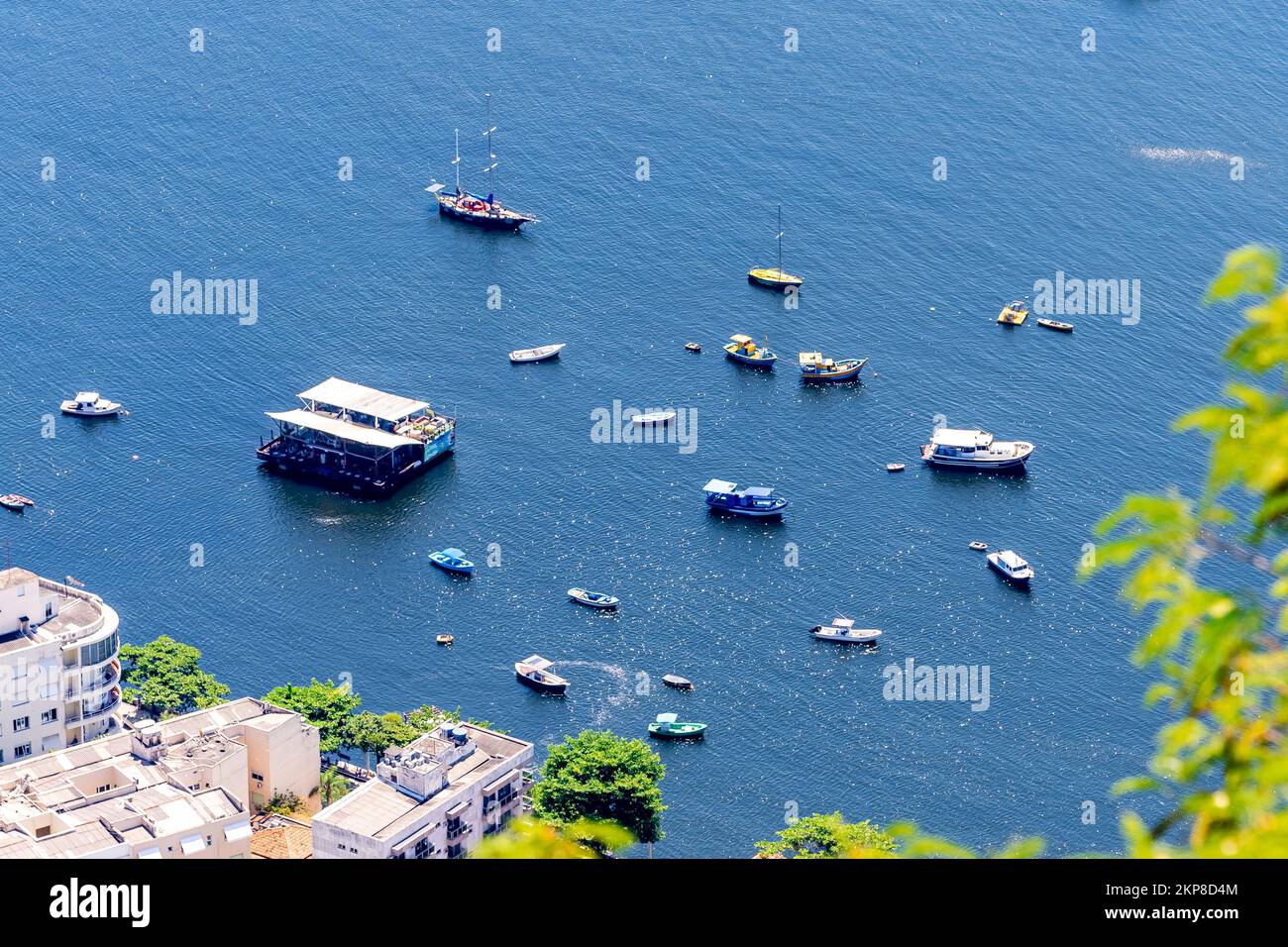 navi ancorate in mare aperto Foto Stock
