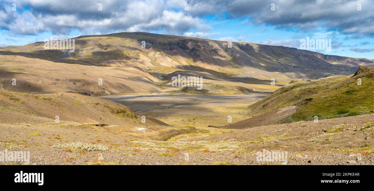 Paesaggio colorato nel sud dell'Islanda Foto Stock