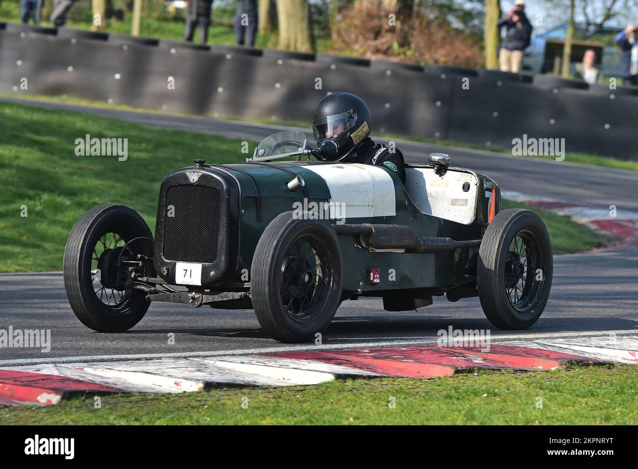 Ollie Leston, Austin 7 Special, Under 30s Scratch Race, gara di 15 minuti, per i piloti della sezione ‘giovani’, in una propria auto una famiglia uno o uno in prestito f Foto Stock