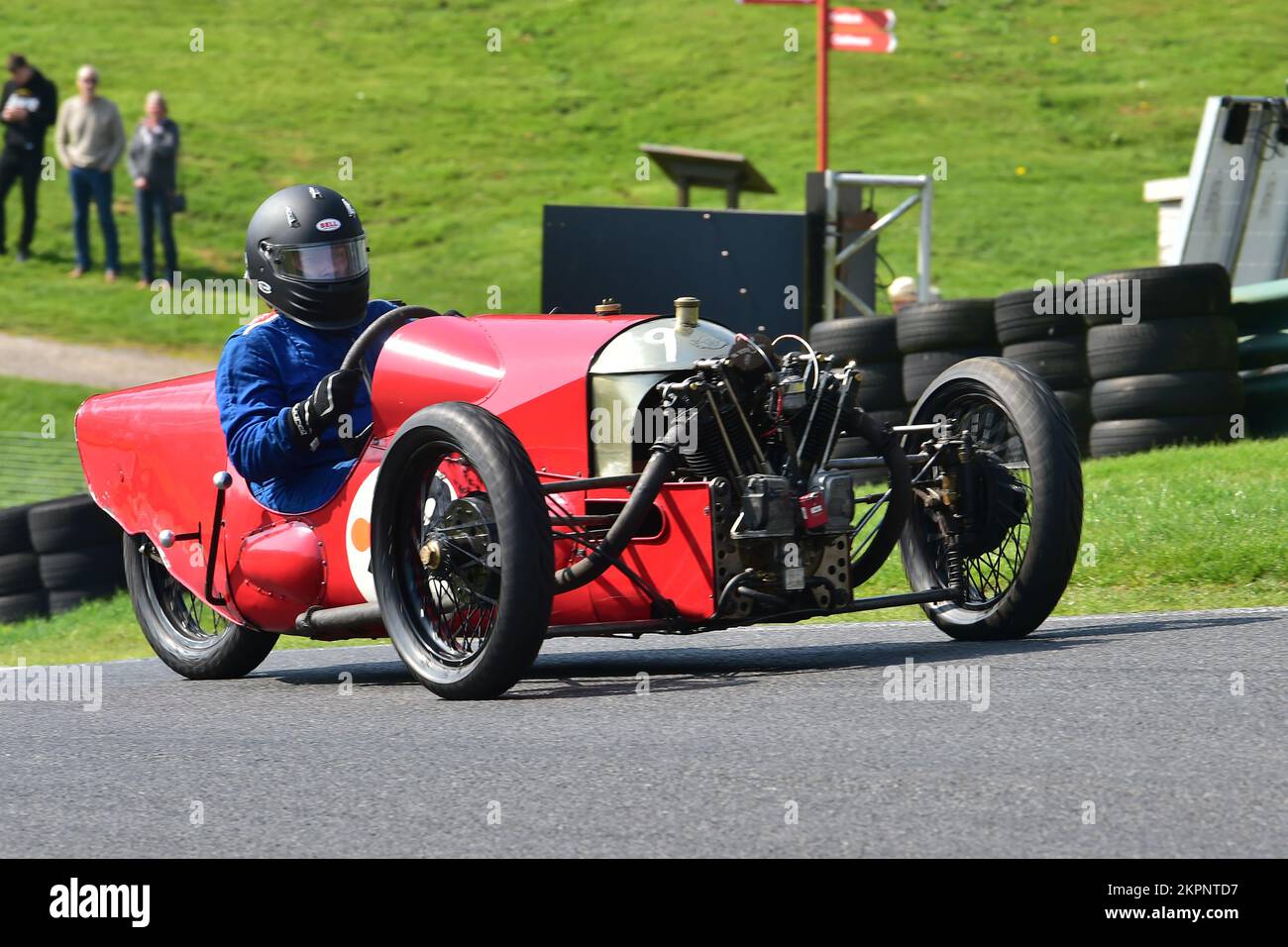 Sandford Andrews, Morgan Aero 2 posti, Under 30s Scratch Race, gara di 15 minuti, per i piloti della sezione ‘giovani’, in una propria auto una famiglia o uno Foto Stock
