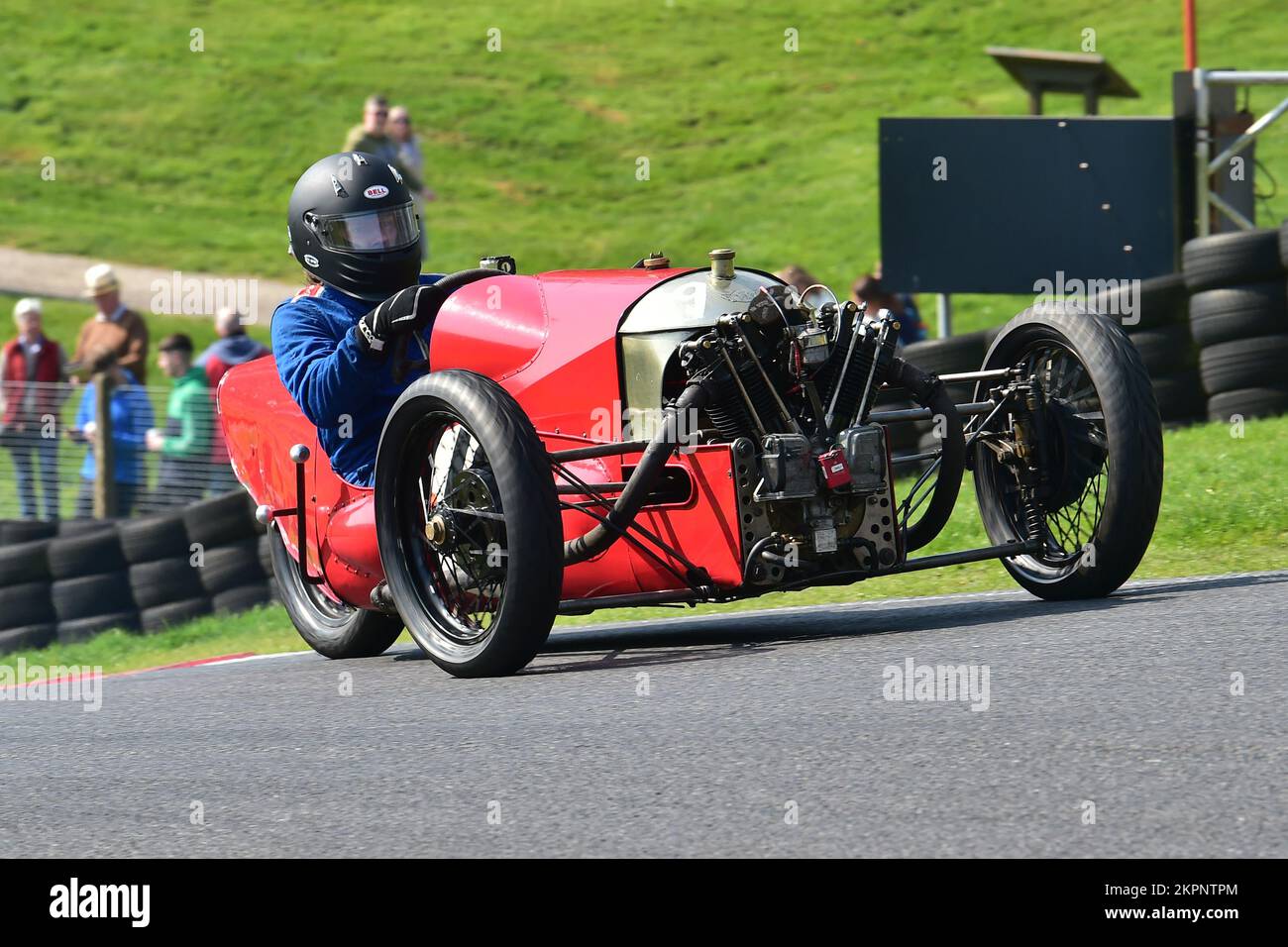 Sandford Andrews, Morgan Aero 2 posti, Under 30s Scratch Race, gara di 15 minuti, per i piloti della sezione ‘giovani’, in una propria auto una famiglia o uno Foto Stock