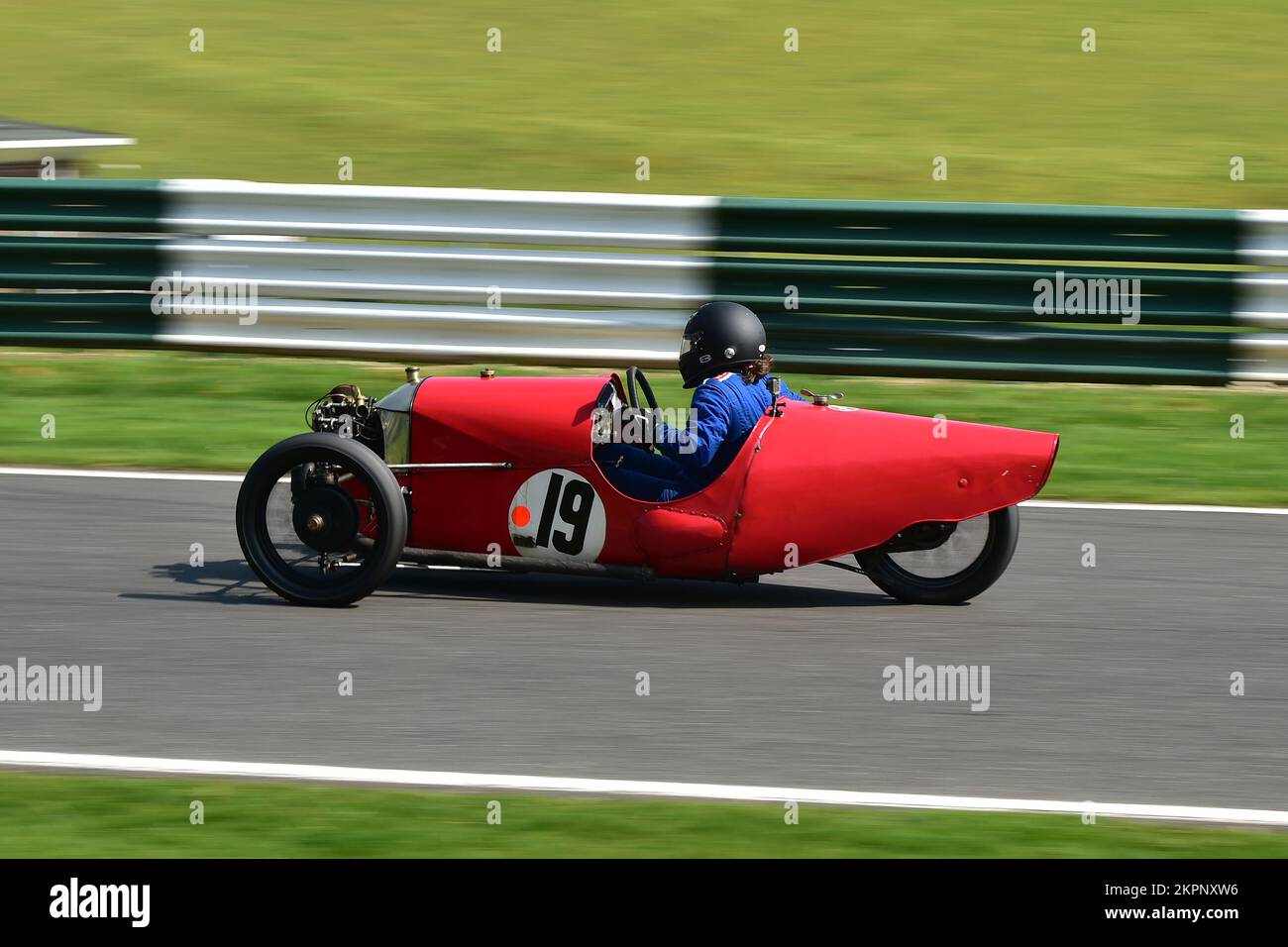 Sandford Andrews, Morgan Aero 2 posti, Under 30s Scratch Race, gara di 15 minuti, per i piloti della sezione ‘giovani’, in una propria auto una famiglia o uno Foto Stock