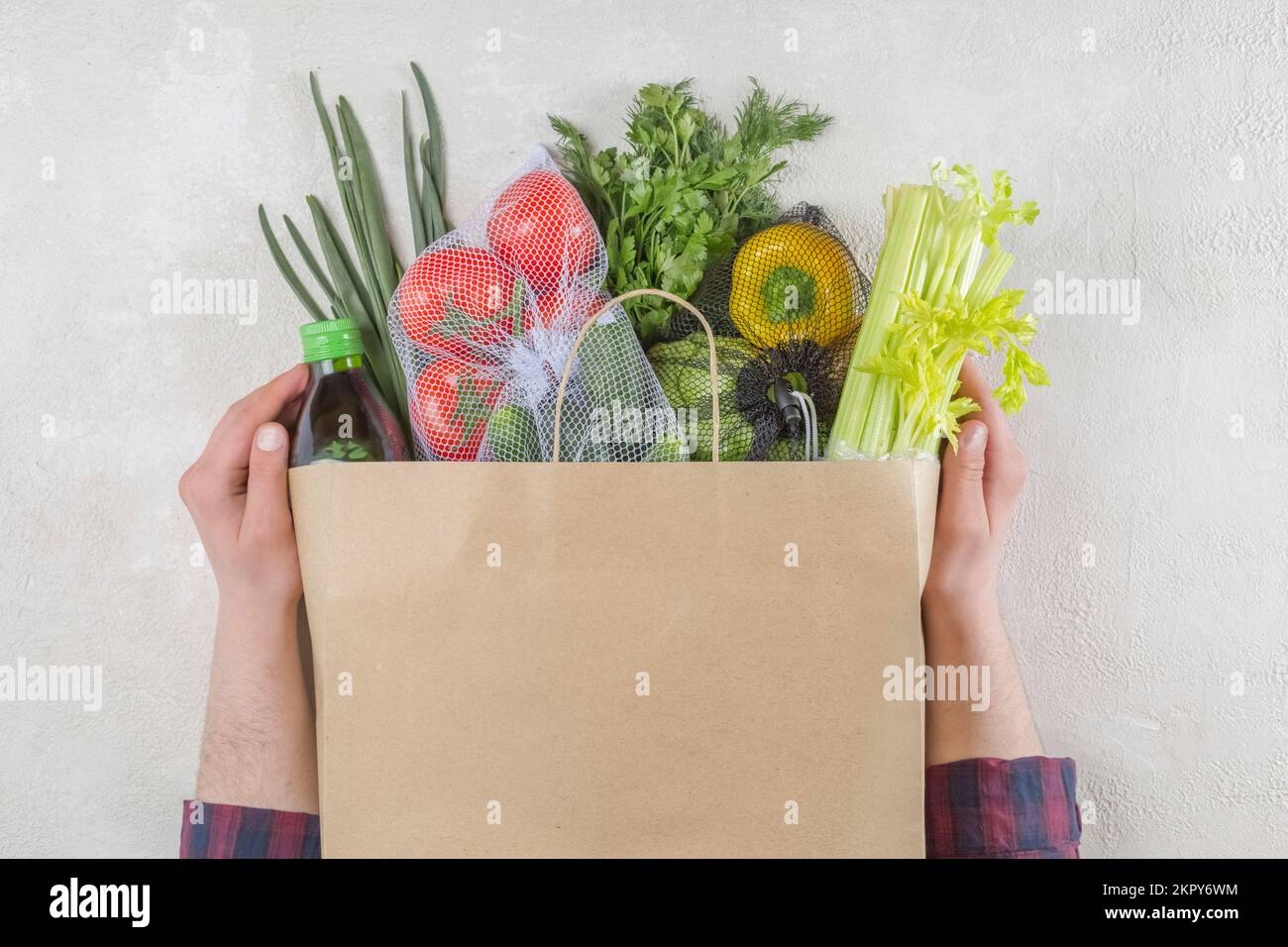Il concetto di fornitura di alimenti e di confezionamento ecologico dei prodotti. Zero rifiuti Foto Stock