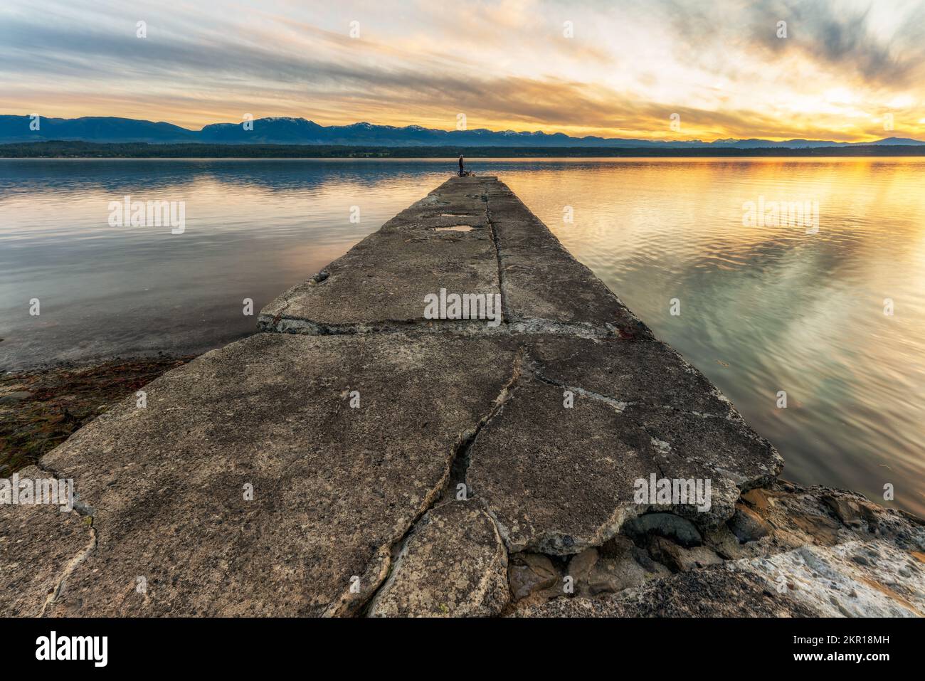 Sunsetting da Phipps Point su Hornby Island, British Columbia, Canada Foto Stock