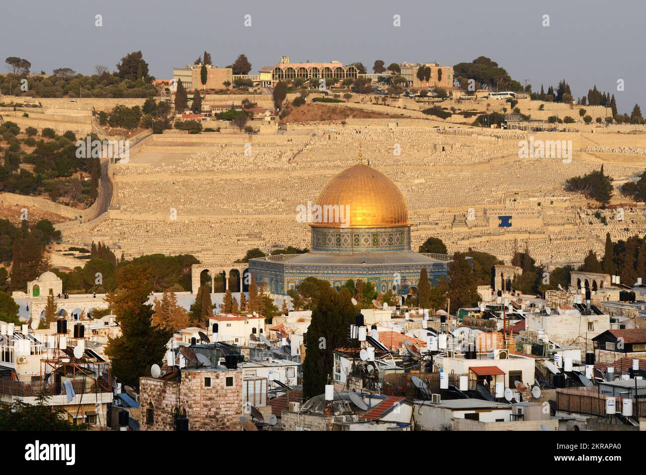 La bella Cupola della Roccia sulla cima del Monte del Tempio a Gerusalemme. Foto Stock
