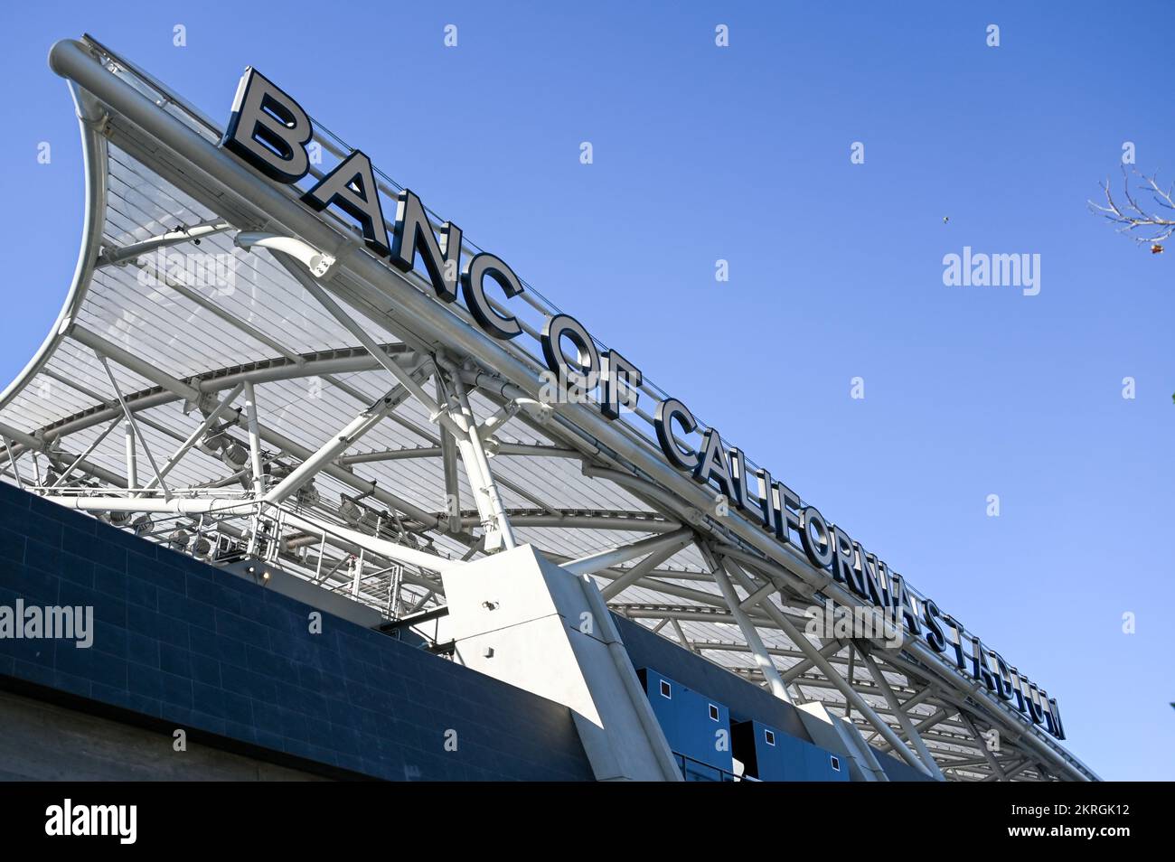 Vista generale del Banc of California Stadium, sede delle squadre di calcio LAFC e Angel City, giovedì 3 novembre 2022, a Los Angeles. (Dylan S Foto Stock