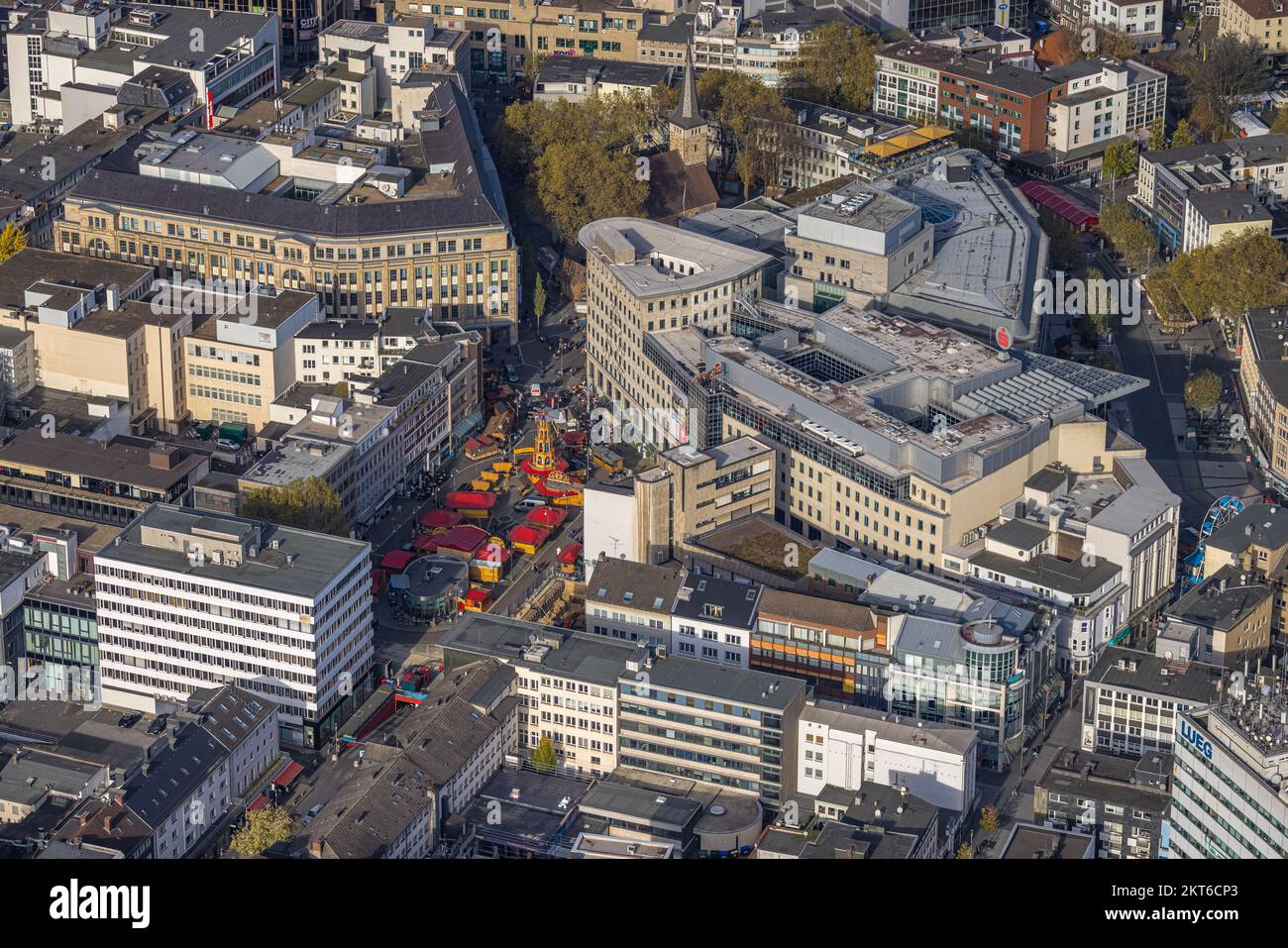 Veduta aerea, mercatino di Natale su Dr.-Ruer-Platz, Gleisdreieck, Bochum, Ruhr, Renania settentrionale-Vestfalia, Germania, DE, Europa, fotografia aerea, Mar Foto Stock