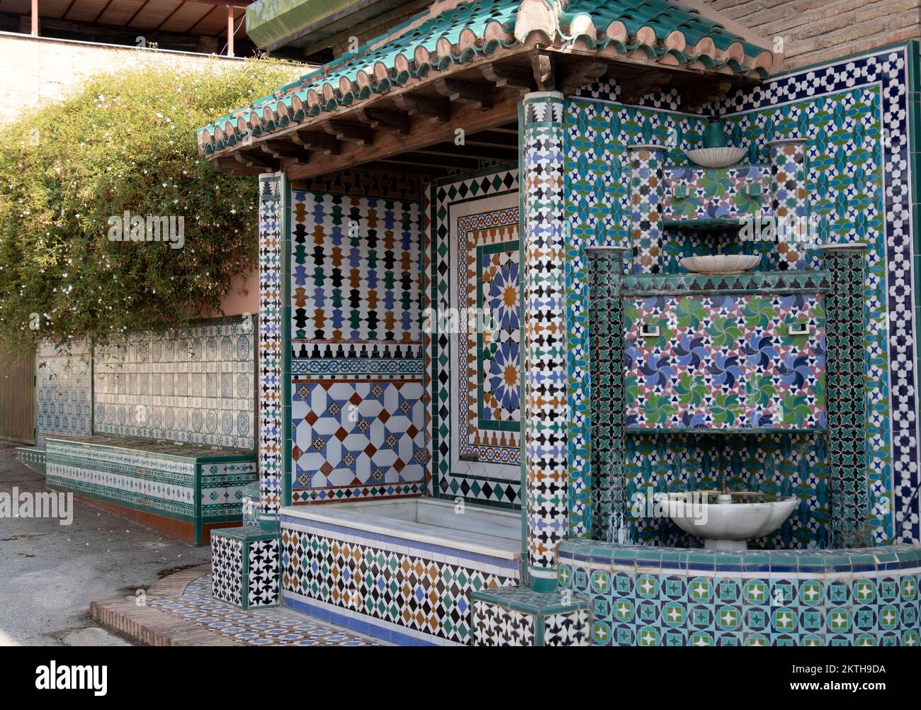 Bellissime piastrelle moresche ad Almeria, Spagna Foto Stock