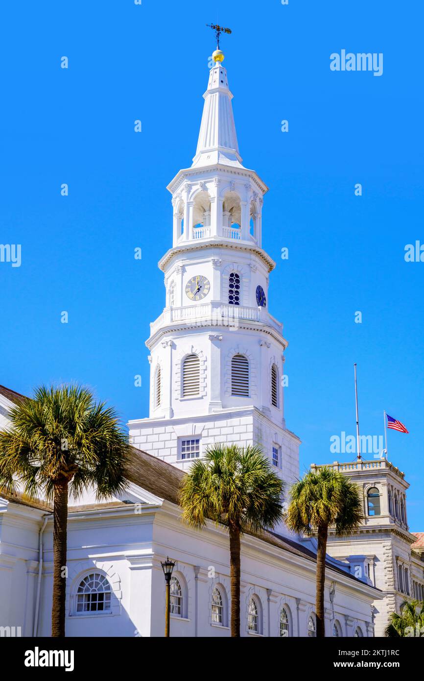 St.Michaels Church, Broad Street, quartiere francese, scena pittoresca, Charleston, South Carolina, Stati Uniti d'America Foto Stock