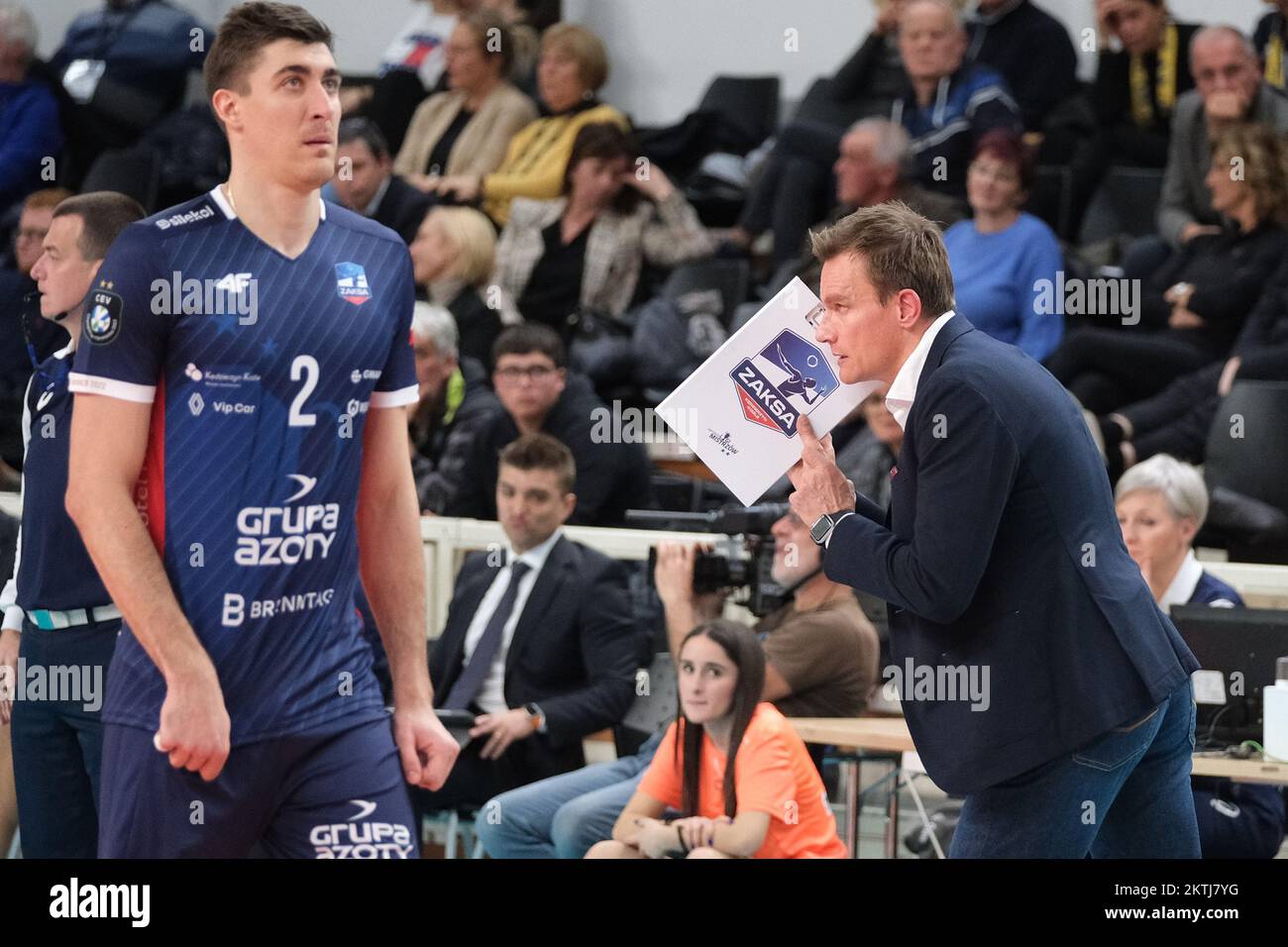 BLM Group Arena, Trento, Italia, 29 novembre 2022, Tuomas Sammelvuo - Coach principale - Grupo Azoty ZAKSA Kedzierzyn-Kozle durante la partita di pallavolo tra ITAS Trentino e Zaksa K?dzierzyn-Kozle - CEV Champions League Foto Stock