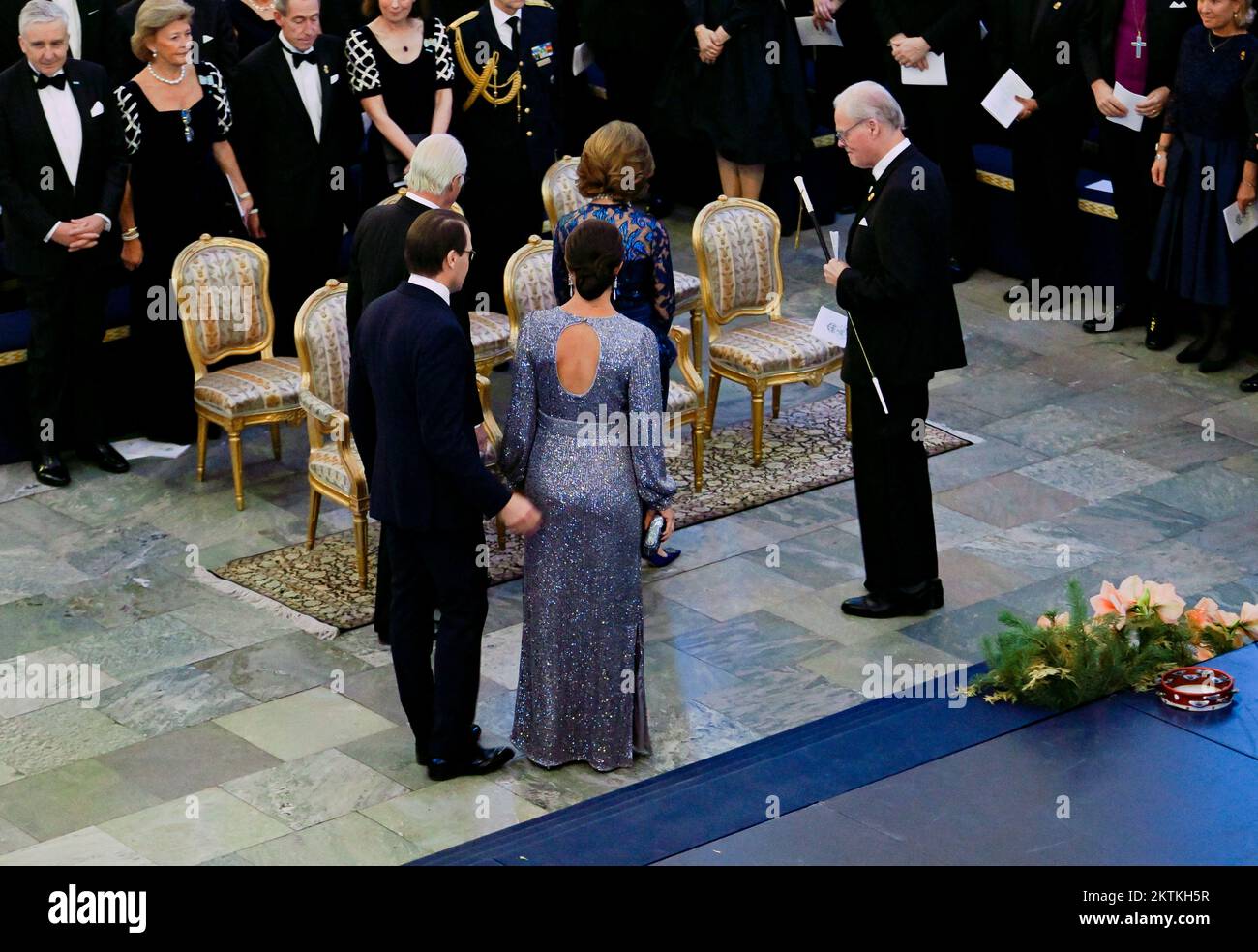 Il principe Daniel, la principessa ereditaria Victoria, il re Carl XVI Gustaf e la regina Silvia di Svezia arrivano ad un concerto per i membri del Parlamento svedese Foto Stock