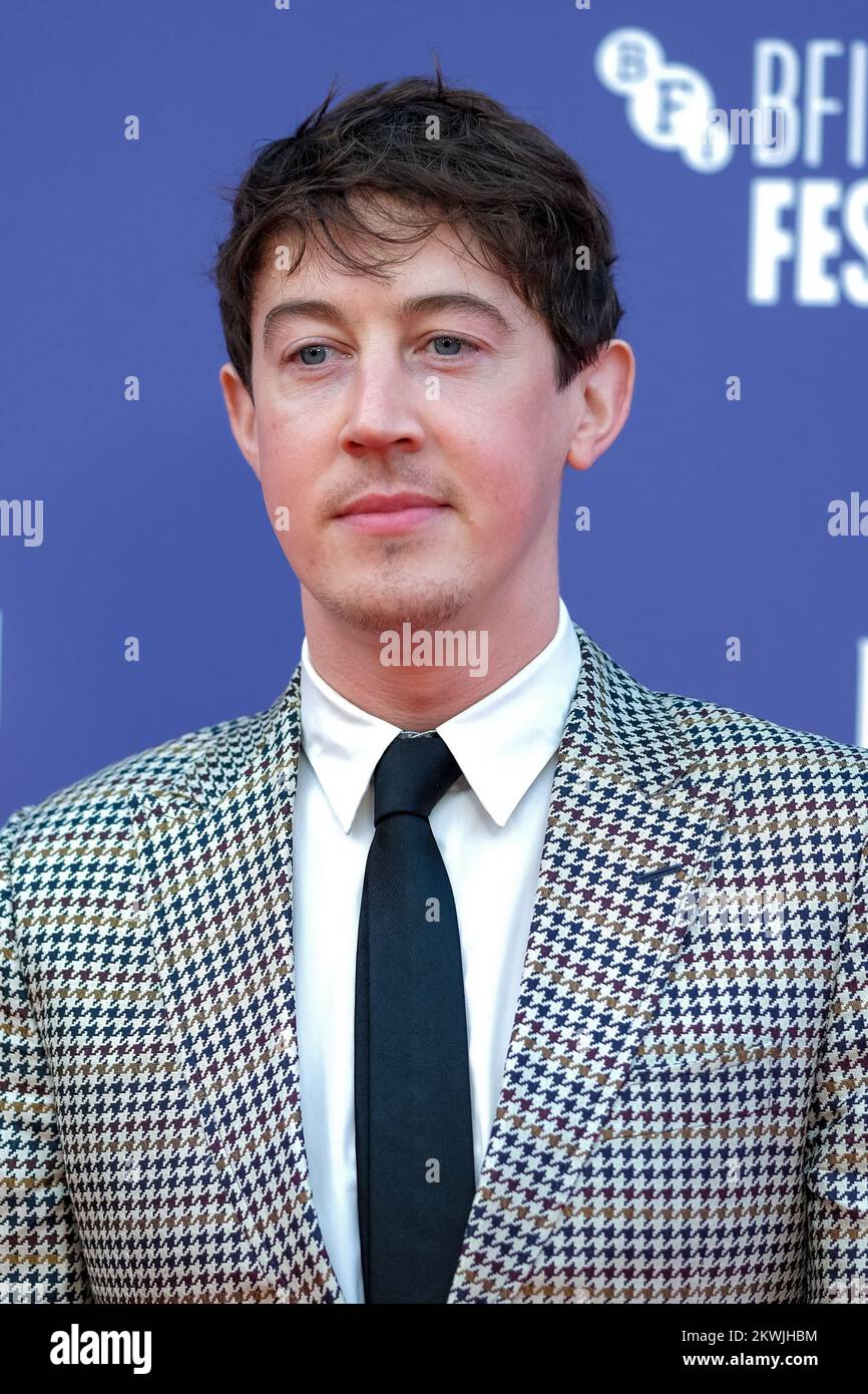 Alex Sharp ha fotografato durante il Headline Gala UK Premiere of LIVING come parte del London Film Festival, tenutosi presso il Royal Festival Hall di Londra domenica 9 ottobre 2022 . Foto di Julie Edwards. Foto Stock