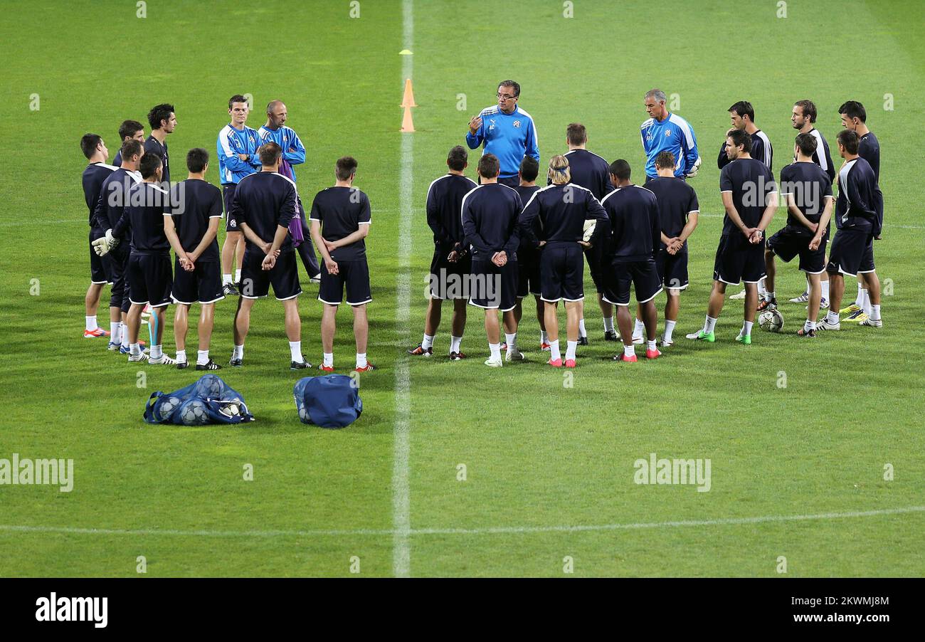 27.08.2012., stadio Gradski vrt, Maribor, Slovenia - allenamento di GNK Dinamo Zagabria il giorno prima della UEFA Champions League gioca le seconde gambe tra NK Maribor e GNK Dinamo. Foto: Igor Kralj/PIXSELL Foto Stock