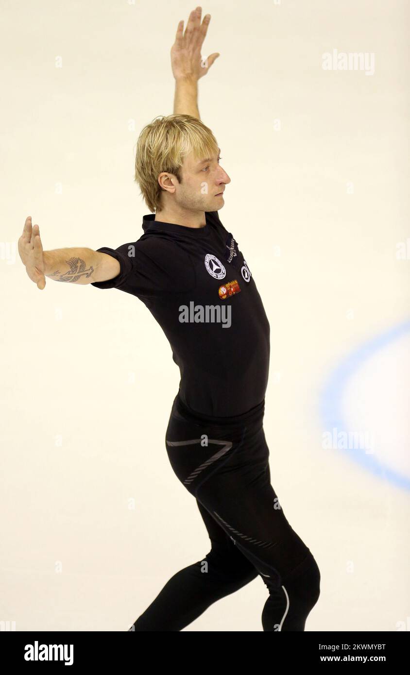 22.01.2013., Zagabria, Croazia - Campionato europeo di Pattinaggio a figure ISU 2013. Evgeni Plushenko in allenamento. Foto: Igor Kralj/PIXSELL Foto Stock 22.01.2013., Zagabria, Croazia - Campionato europeo di Pattinaggio a figure ISU 2013. Evgeni Plushenko in allenamento. Foto: Igor Kralj/PIXSELL Foto Stock