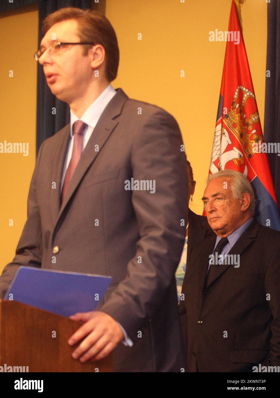 17.09.2013., Beograd, Serbia - l'ex presidente del fondo monetario internazionale Dominique Strauss-Kahn ha incontrato il primo vice primo ministro Aleksandar Vucic. Foto: HaloPix/PIXSELL Foto Stock