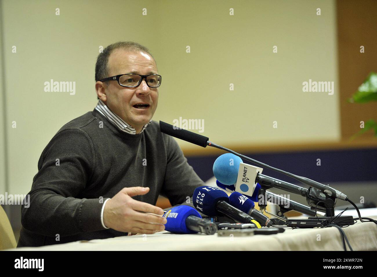 01.02.2014., Maribor, Slovenia - Jure Franko ha vinto una medaglia d'argento nello slalom gigante alle Olimpiadi di Sarajevo 1984th anno, i primi Giochi Olimpici invernali nella storia dello sport jugoslavo. Foto: Anze Petkovsek/Zurnal24/PIXSELL Foto Stock