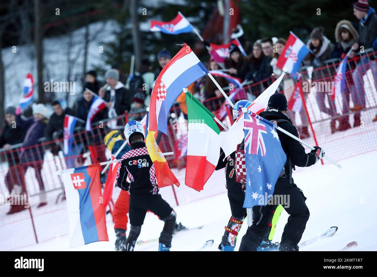 04.01.2015., Zagabria, Croazia - 10th VIP Snow Queen Trophy 2015. Slalom femminile race.fans Foto: Sanjin Strukic/PIXSELL Foto Stock