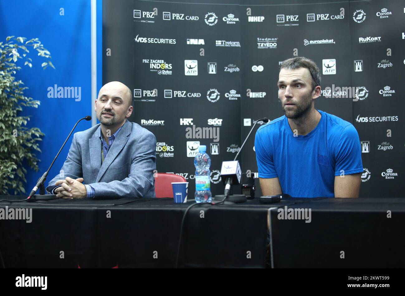 04.02.2015., Croazia, Zagabria - 10th torneo ATP PBZ Zagreb al coperto, 2015, 1st round. Conferenza stampa Ivo Karlovic. Foto: Sanjin Strukic/PIXSELL Foto Stock