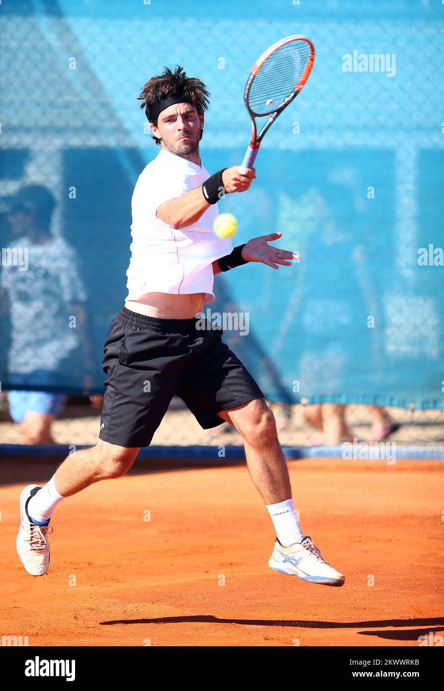 19.07.2016., Umag, Croazia- 27. KONZUM Croazia Open Umag, 1st° turno, Gastao Elias (por) - Guillermo Garcia Lopez (ESP). Foto Stock