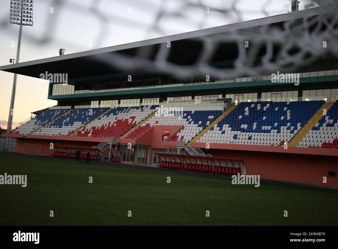 04.10.2016., Shkoder, Albania - Stadio loro boric nella città albanese di Shkodra dove Giovedi nazionale croata squadra di calcio, giocando partita di qualificazione per la Coppa del mondo in Russia nel 2018 contro il Kosovo. Foto Stock