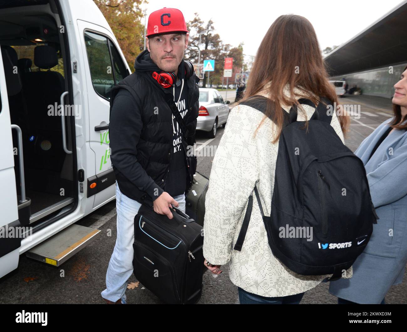 02.11.2016., Zagabria, Croazia - campione di pesi massimi dell'UFC Stipe Miocic all'aeroporto di Zagabria. Foto: Marko Prpic/PIXSELL Foto Stock