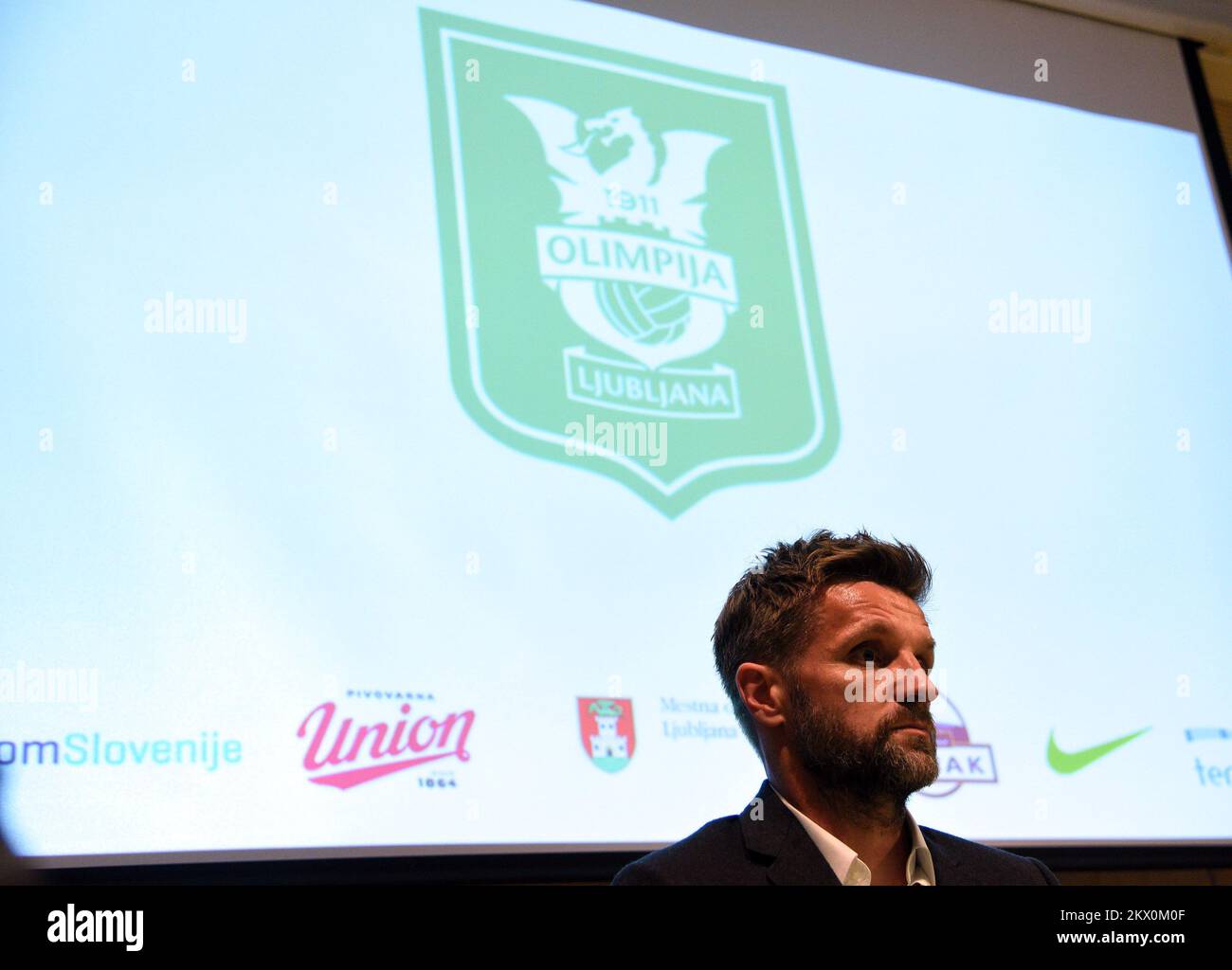 02.06.2017., Ljubljana, Slovenia - l'ex giocatore nazionale croato e Liverpool Igor Biscan è nuovo allenatore di NK Olimpija. Foto: Borut Zivulovic/fa Bobo/PIXSELL Foto Stock