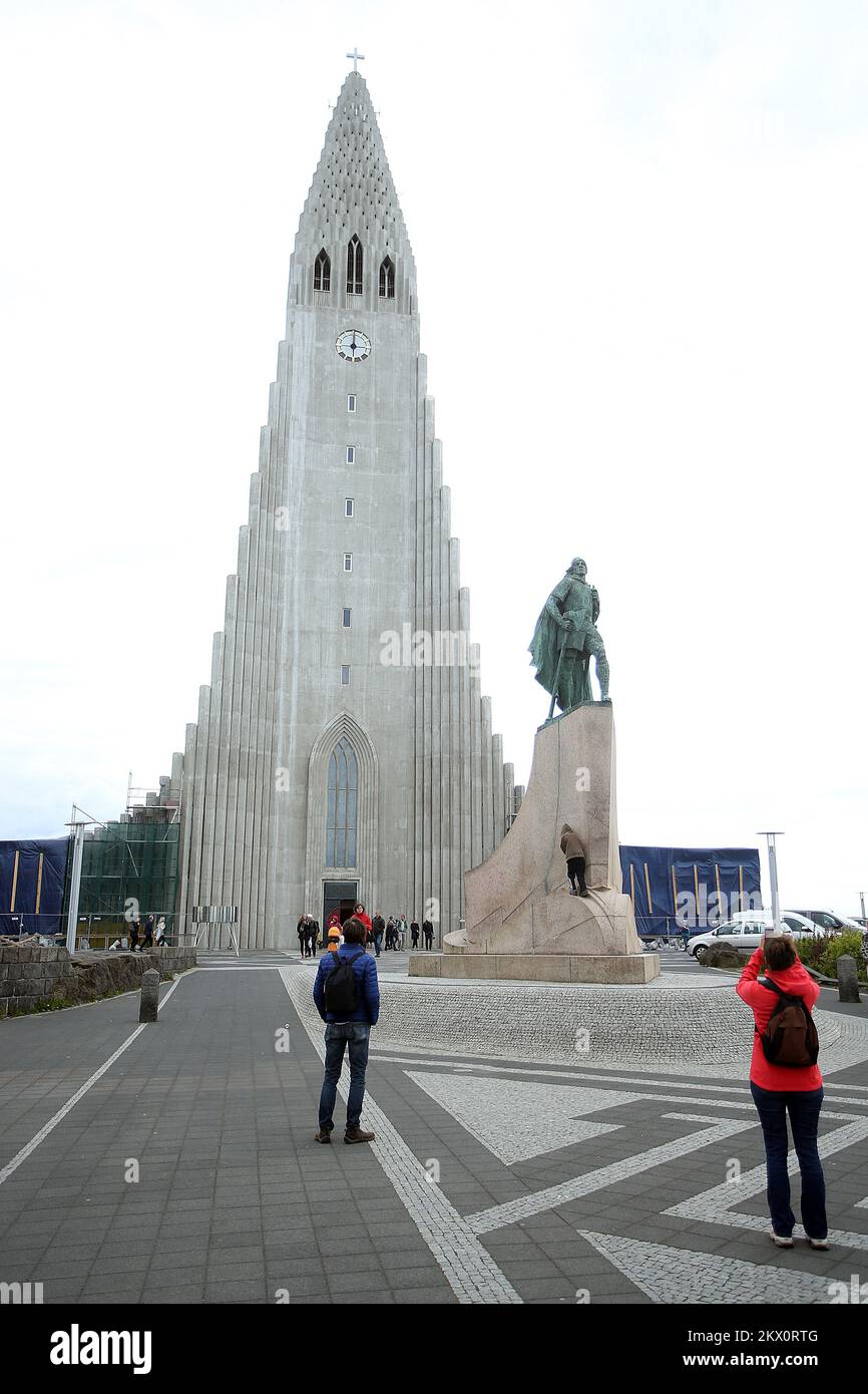Calamita Frigorifero Reykjavik Islanda – Souvenir Da Viaggio, 5x5 Cm, In Erba Sintetica, Idea Regalo