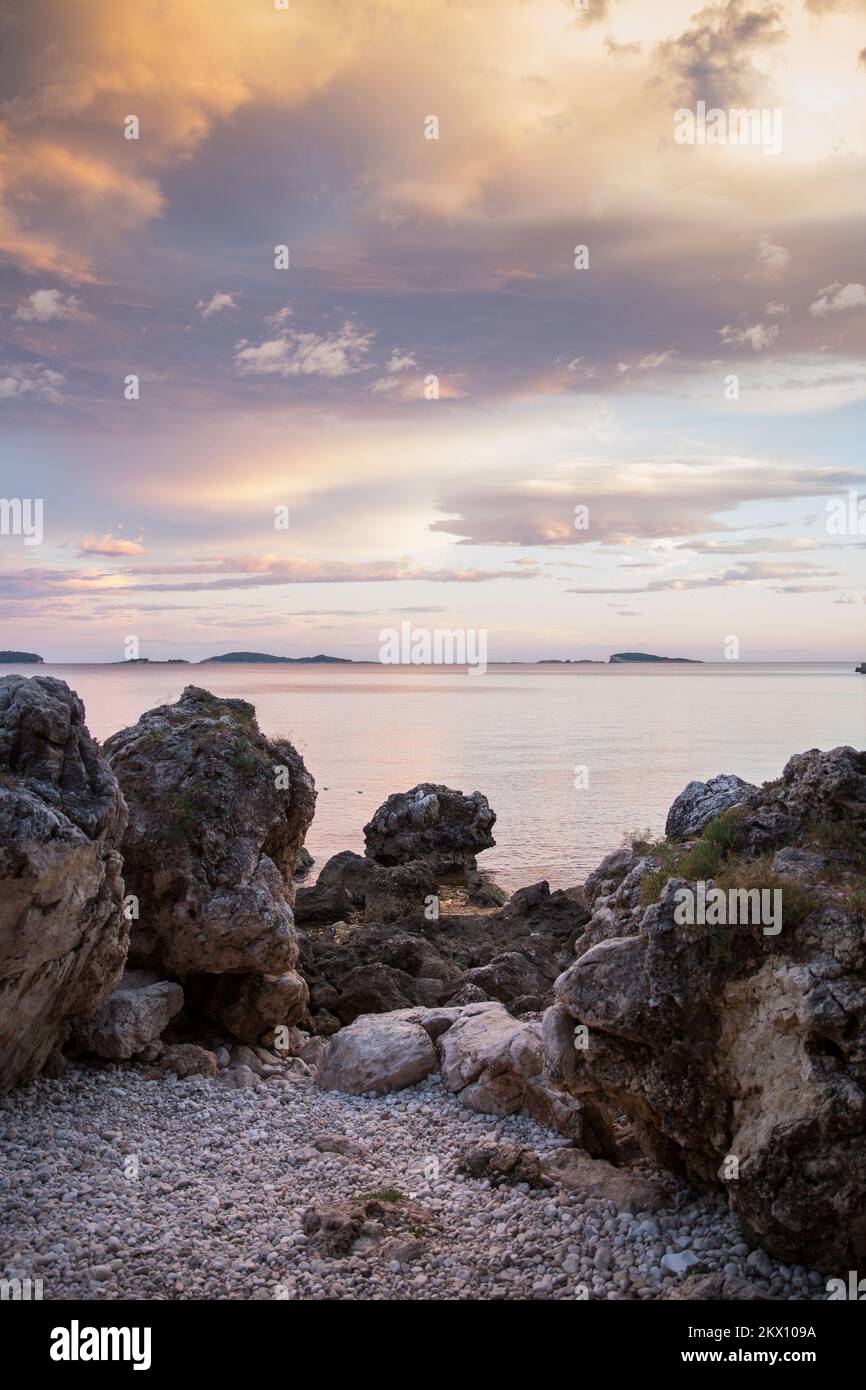 18.06.2017., Srebreno, Zupa ragusa - Dusk in ragusa ragusa, Croazia. Foto: Grgo Jelavic/PIXSELL Foto Stock