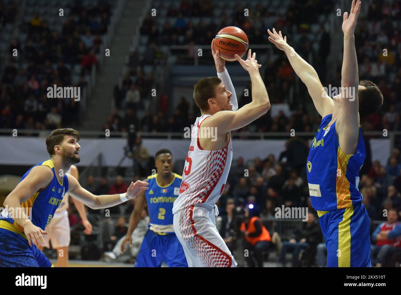 23.02.2018., Kresimir Cosic Hall, Zadar, Croazia - 2019 qualificazione FIBA Basketball World Cup, Gruppo D, Round 3, Croazia vs Romania. Ivan Buva. Foto: Dino Stanin/PIXSELL Foto Stock