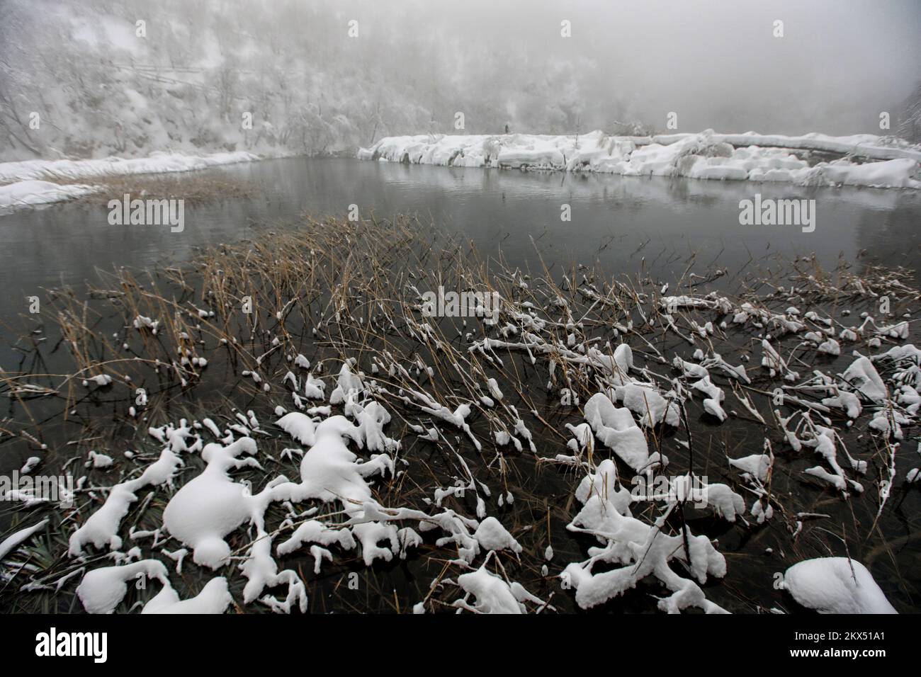 24.02.2018., Parco nazionale dei Laghi di Plitvice innevati in Croazia Foto: Boris Scitar/Vecernji list Foto Stock 24.02.2018., Parco nazionale dei Laghi di Plitvice innevati in Croazia Foto: Boris Scitar/Vecernji list Foto Stock