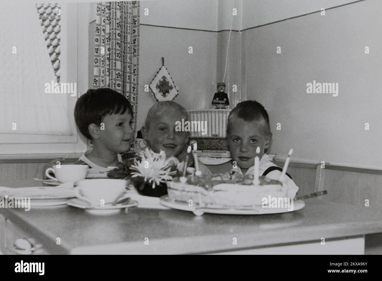 08/25/1962, 7720 Schwenningen, Germania. Immagine storica di una festa di compleanno per bambini nel 1962. Foto Stock