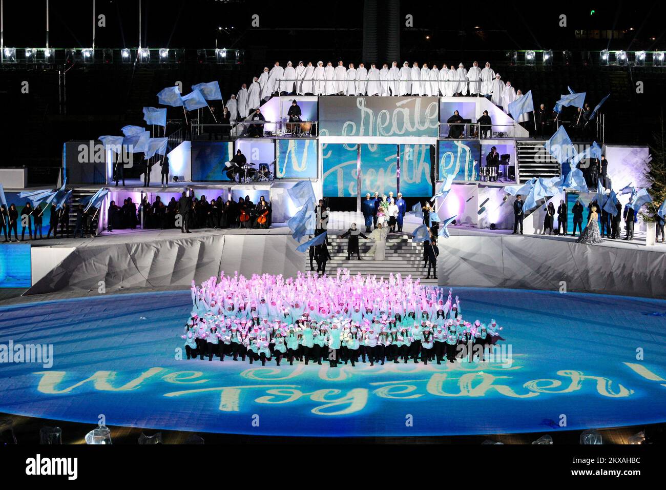 10.02.2019, Sarajevo, Bosnia-Erzegovina - cerimonia di apertura del Festival olimpico europeo della gioventù (EYOF), il più grande evento multisport per i giovani d'Europa, allo stadio Kosevo, a Sarajevo, Bosnia-Erzegovina, il 10 febbraio; 2019. Foto: Armin Durgut/PIXSELL Foto Stock