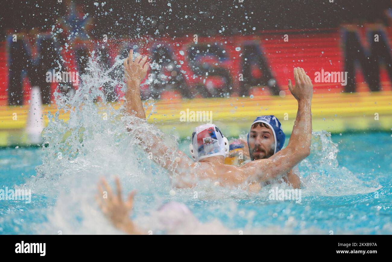 06.04.2019., Sports Park Mladost, Zagabria, Croazia - 2019 polo d'acqua FINA World League Europa Cup, semifinali 5-8, Serbia contro Grecia. Angelos Vlachopoulos. Foto: Matija Habljak/PIXSELL Foto Stock