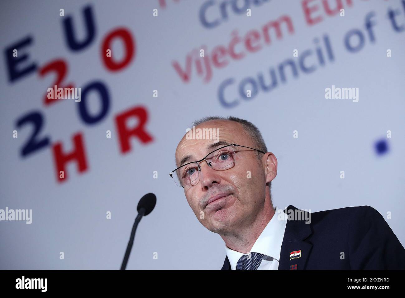 04.03.2020., Biblioteca nazionale e universitaria, Zagabria, Croazia - riunione informale dei ministri della Difesa dell'UE. Vice primo Ministro e Ministro della Difesa della Repubblica di Croazia Damir Krsticevic. Foto: Goran Stanzl/PIXSELL/EU2020HR Foto Stock