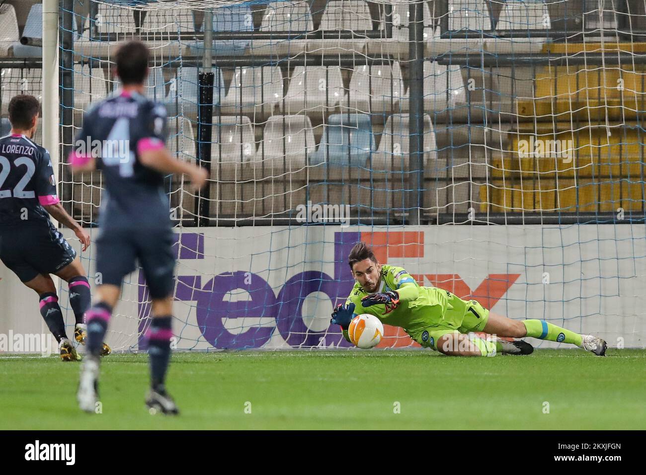 Alex Meret di Napoli durante la partita di tappa di UEFA Europa League Group F tra HNK Rijeka e SSC Napoli allo stadio HNK Rijeka il 5 novembre 2020 a Rijeka, Croazia. Foto: Goran Stanzl/PIXSELL Foto Stock