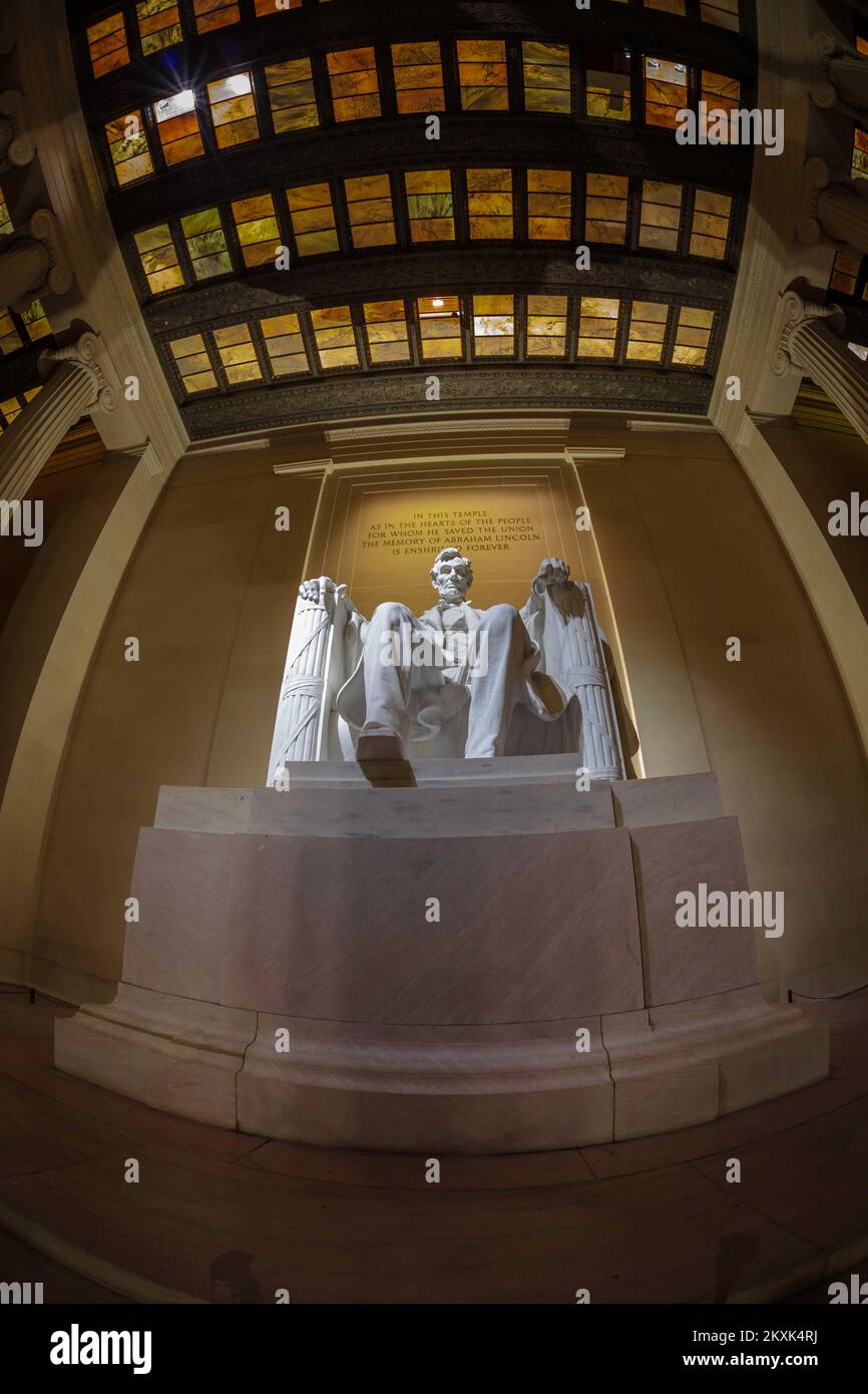 Ampio angolo del monumento presidenziale Lincoln Memorial Foto Stock