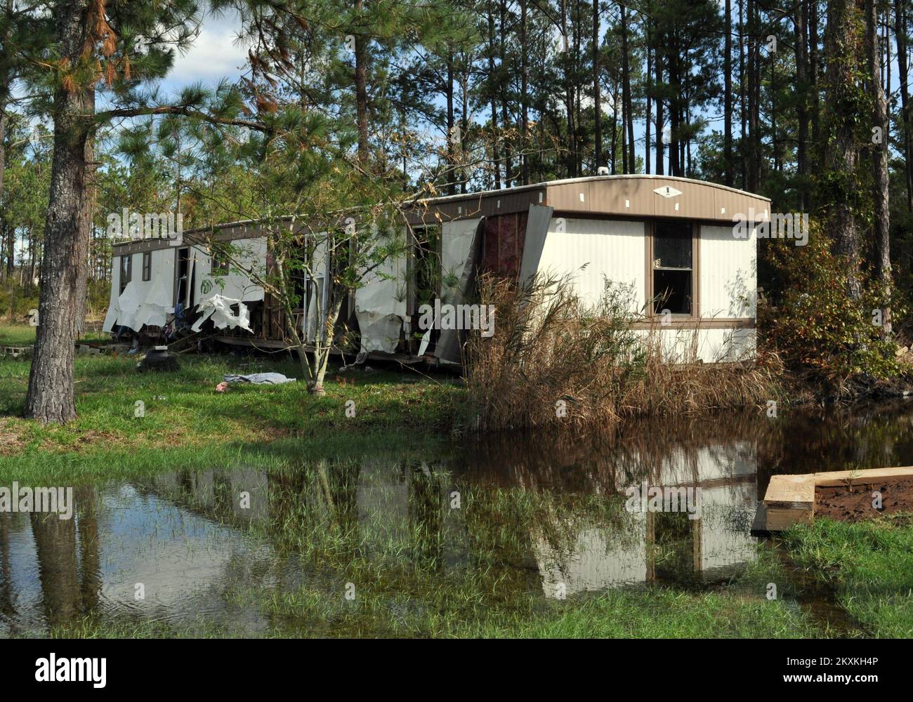 Pamlico Beach costruzione di case. Uragano Irene del North Carolina. Fotografie relative a disastri e programmi, attività e funzionari di gestione delle emergenze Foto Stock